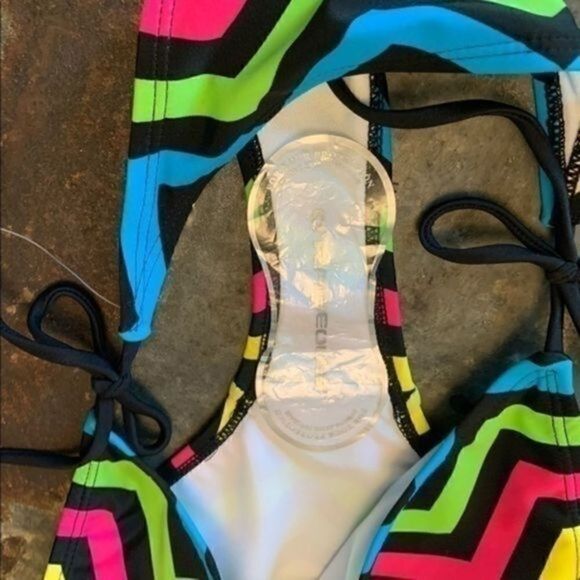 Zig zag bikini bottom  - Picture 4 of 4